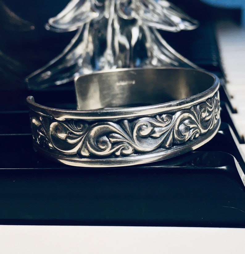 Vintage Ed Levin Victorian Scroll Sterling Silver Cuff Bracelet Signed 19g Fits 5 34 to 7 Ed Levin Jewelry More At PianoBarVintage