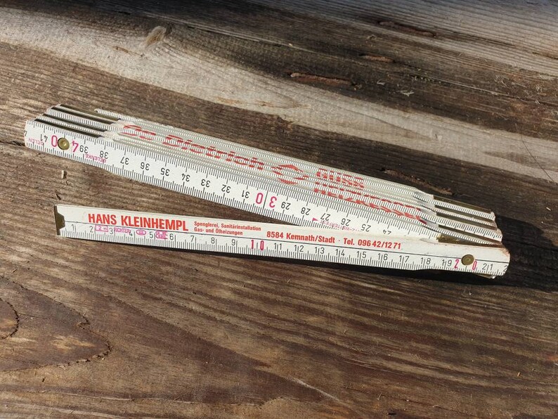 Vintage Wooden Carpenter Folding Ruler Meter