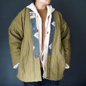 Haori coat for adult, UGUISU (khaki) with the coller of Kantha quilt