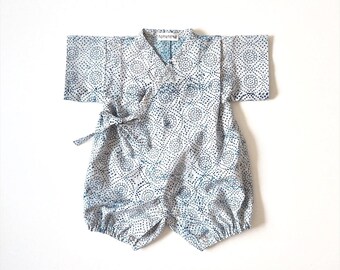 Baby Kimono, Jinbei, Romper for babies, INDIGO DAISY BLUE  bébé, hand block printed fabric from India, made in France