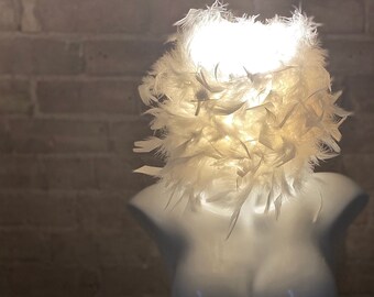 Mannequin Table Lamp - Featherhead