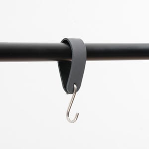 leather S-hook, coat hook, grey leather with silver hook