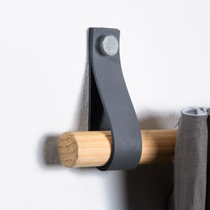Gardinenstangenhalter / Wandlederriemen / Steppdeckenaufhänger / Makramee-Halter