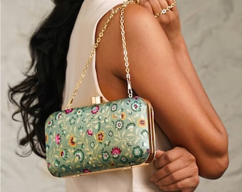 Bolso de mano con estampado floral: bolso de mano con cadena hecho a mano