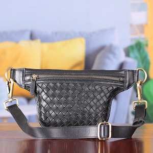 Black Leather Fanny Pack - Unisex Compact Waist Bag - Traveler Bum Bag with Adjustable Strap