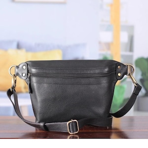 Black Genuine Leather Fanny Pack: Unisex Travel Crossbody Waist Bag