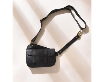 Black Leather Fanny Pack - Unisex Compact Waist Bag - Traveler Bag with Adjustable Strap