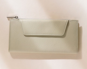 Handcrafted Ivory White Leather Wallet for Women - Ivory White Genuine Leather Wallet - Stylish & Durable Accessories for Everyday Use