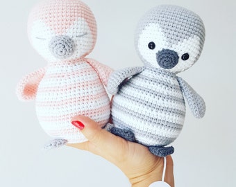 Amigurumi crochet instructions "Penguin Pitschu, as a music box or teddy to cuddle" (German & English) PDF