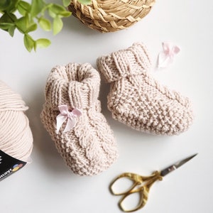 Knitting Pattern for Babybooties newborn size (PDF download /German)