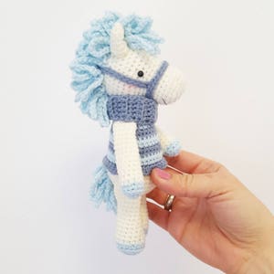 Amigurumi crochet pattern "Charlie the Little Pony" PDF (German & English)