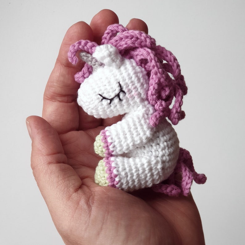 Amigurumi crochet pattern Lou the unicorn doll PDF image 5