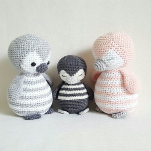 Amigurumi crochet instructions Penguin Pitschu, as a music box or teddy to cuddle German & English PDF image 2