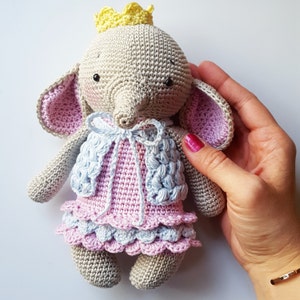 Amigurumi crochet pattern Elephant Ava the Princess German & English PDF image 2