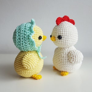 Amigurumi Crochet pattern  "Ella and James, the little chicks" PDF (English/German)