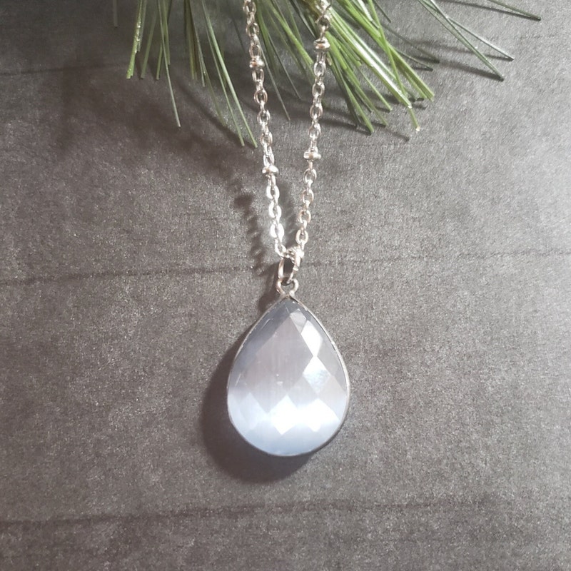 Sterling Silver Cat's Eye Teardrop Pendant main image 1
