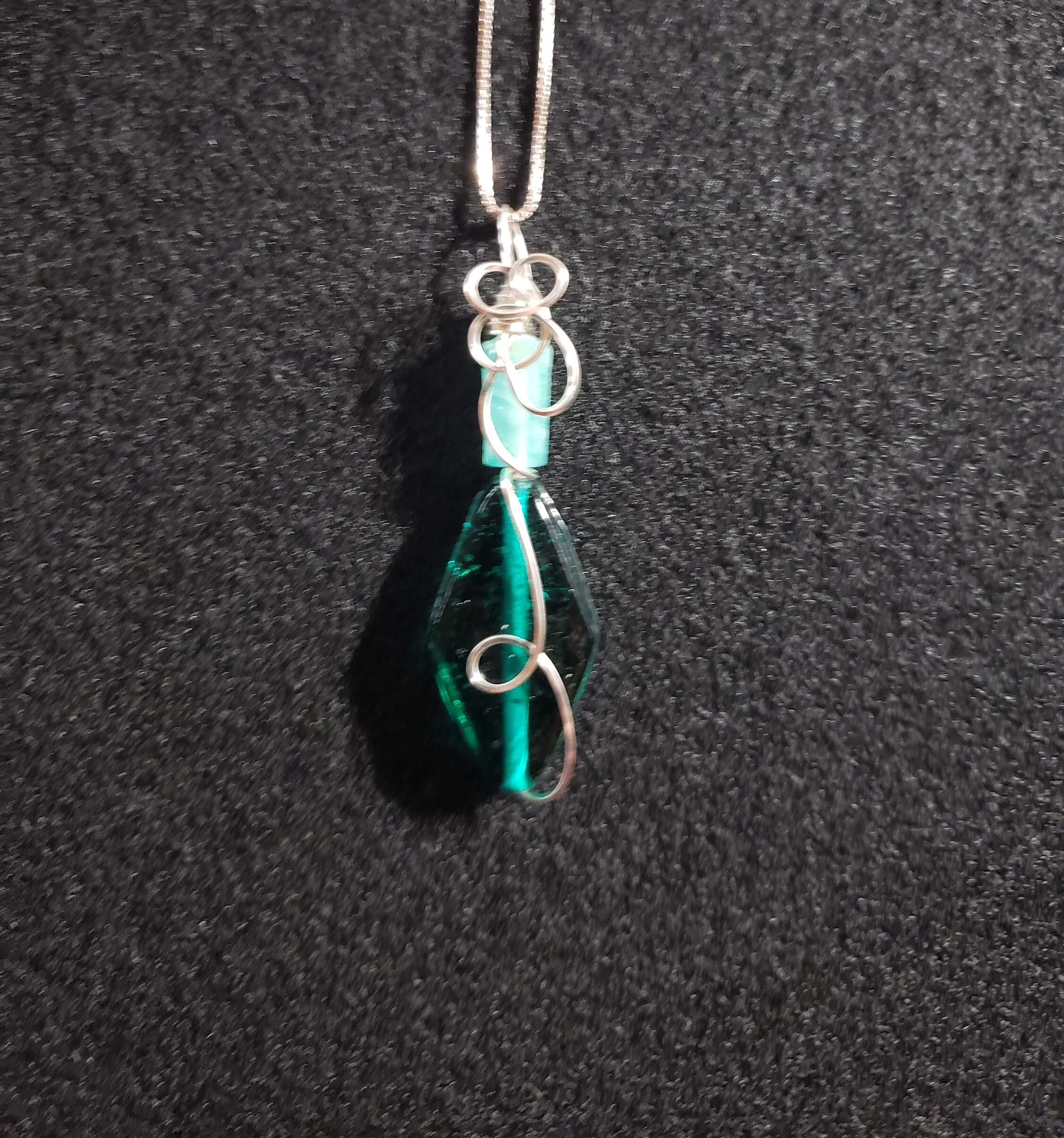 Green Sea Glass Pendant, Artisan Green Necklace, Green Pendant Necklace on Sterling Silver Chain, Sea Glass Jewelry, Handmade Ocean Jewelry