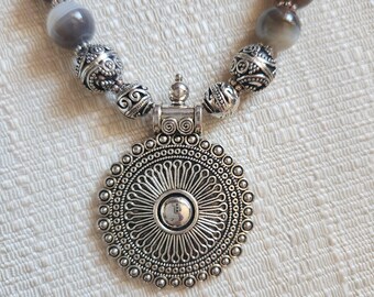 Botswana Beaded Necklace, Silver Pendant Necklace, Multicolor Brown Tan Beads, Chunky Botswana Pendant Necklace, Cabochon Agate, Handmade