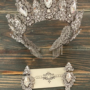 Crystal silver pearl crownWedding crownBridal earringsSilver tiaraSparkling crownSilver bridal diademCrystal bridal tiara image 5