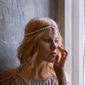 Wedding headpiece~Pearl headpiece~Bridal forehead~Wedding headpiece~Pearl tikka