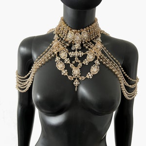 Rhinestone Necklace~Shoulder Necklace~Wedding Necklace~Gold Necklace~Large Necklaces~Crystal Shoulder