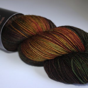 Forest Dweller - 100g Superwash Platinum Sock Yarn