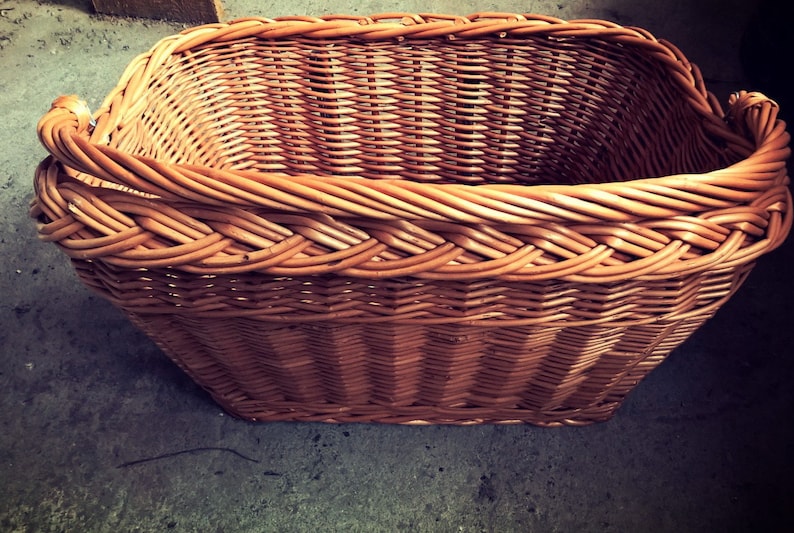 Bike basket, Brown wicker bike basket, bicycle basket, wicker basket, handmade bicycle basket image 2