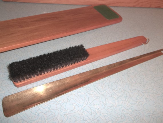 Vintage Echt Nussbaum shoehorn and brush hanging … - image 4