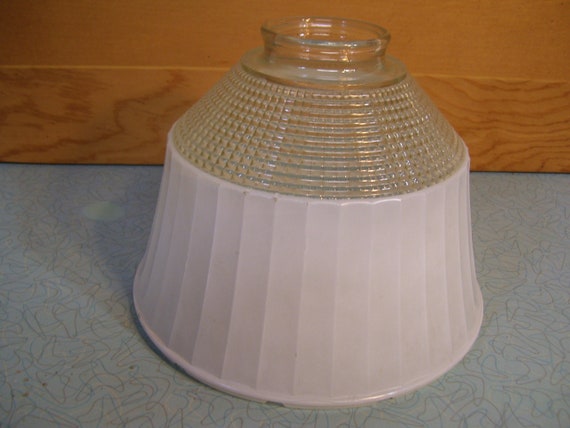 Vintage Cut Clear Glasilk Glass Lamp Globe