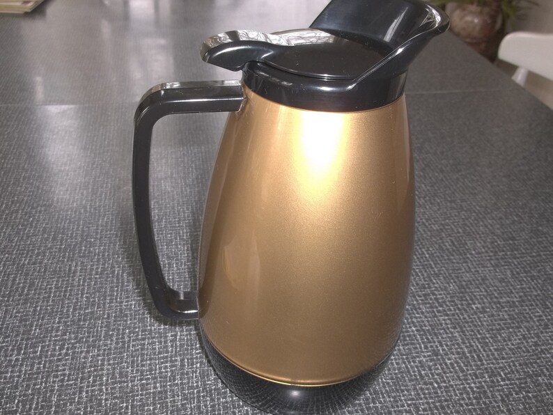 Vintage Westbend Thermo-serv coffee carafe. image 2