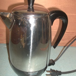 Vintage Farberware Superfast 2-12 Cup Percolator Coffee Pot 142 Bronx NY  USA 