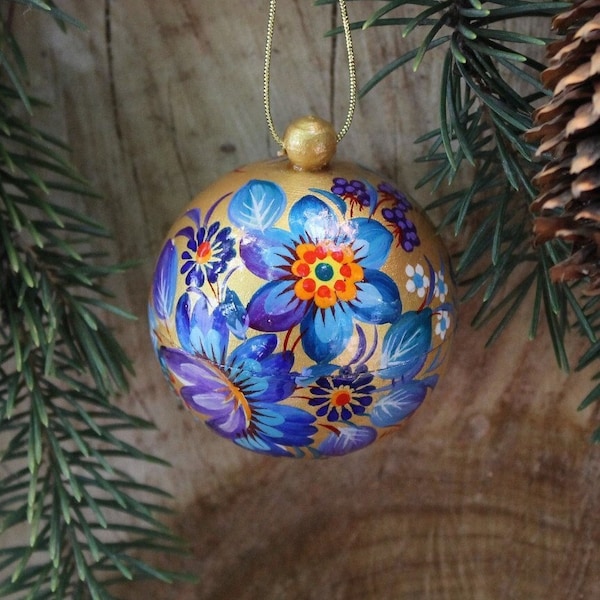 Hand painted Christmas ball and box for gifts handmade- Petrykivka style, wooden christmas decorations, hand painted christmas ornaments