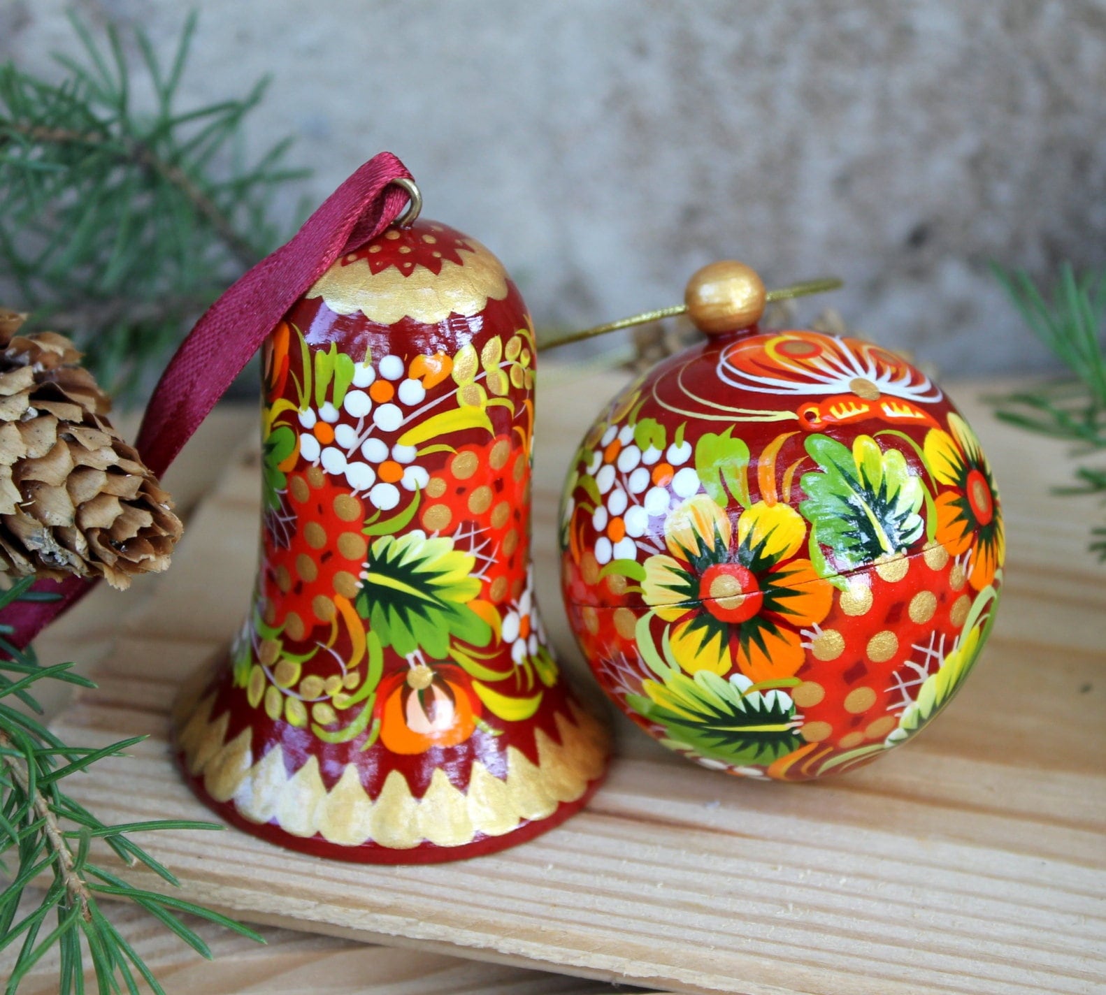 Ukrainian Hand Painted Christmas Ball Openable and Christmas Bell Ukrainian Hand Painted Christmas Ball Openable and Christmas Bell