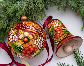 Exclusive handmade Christmas ornaments set of wood, Hand painted Christmas ball 7 cm openable and Christmas bell 6.5 cm decoration Ukrainian