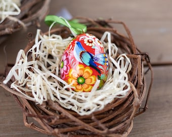 Hand painted Easter Eggs with Floral Ukrainian Painting Bird and Flowers Design Easter Decoration Traditional Pysanka-Eggs Petrykivka Art