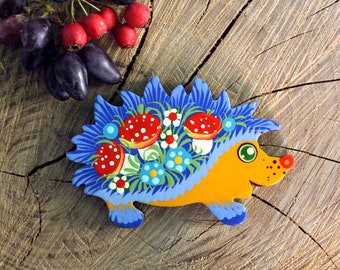 Fridge magnets Hedgehog - wooden funny animal magnets figures - hedgehog magnets - hedgehog lovers gifts - hand painted