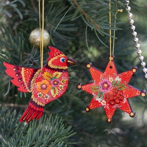 Kardinal Vogel Rot-Goldener Christbaumschmuck Holz Weihnachtsschmuck nach Ukrainischer Tradition Petrykiwka-Malerei Beidseitig Handbemalt