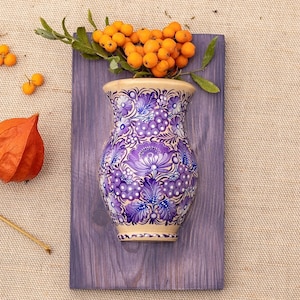 Vase wooden wall decor, vase for dry flowers with floral motives, rustic wooden decorations, decorative vase, kitchen wall decor, Petrykivka