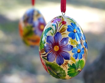 Ukrainian Pysanka wooden hand painted Easter eggs to hand to the Easter tree - Ukrainian Easter eggs with traditional Petrykivka painting