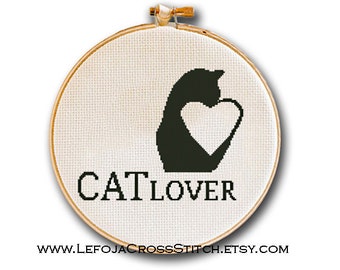 Cat Lover Sign Cross Stitch Pattern Cat with Heart, Easy Cross Stitch Wall Decor, Cat Lovers Gift Idea, Elegant cat, PDF Download