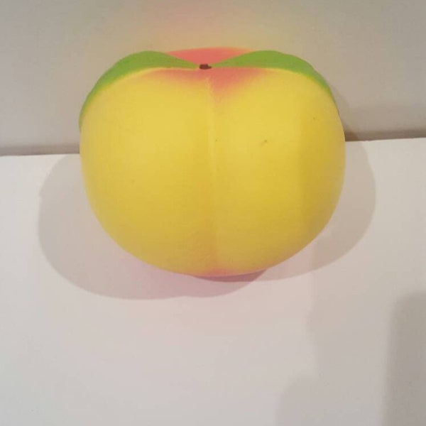 Super Slow Rising SCENTED Jumbo Peach Squishy - Yellow