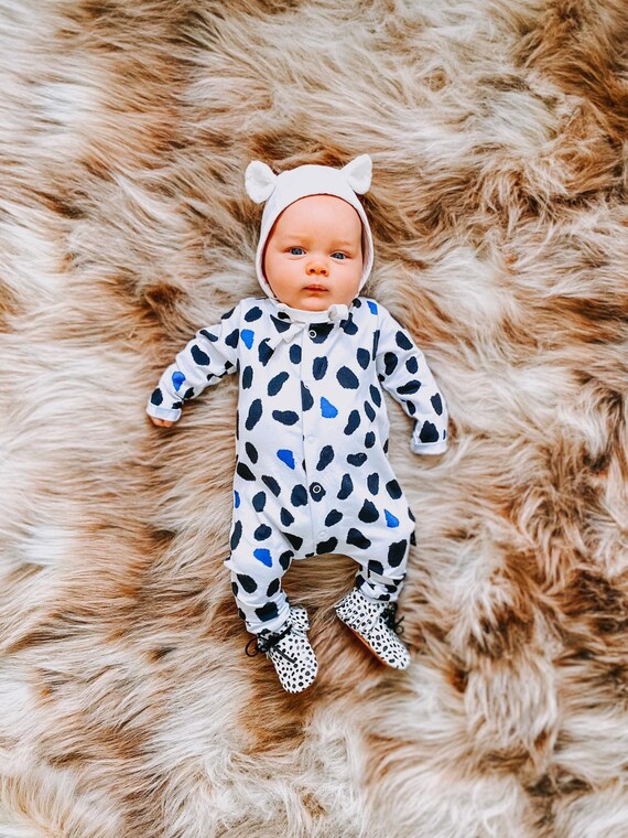 Spotty Baby Grow Baby Girl boy Unisex Dalmatian Spot Baby Grow