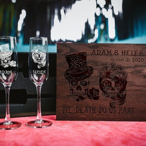 Day of the Dead Toasting Flutes, Sugar Skull Wedding Glasses, Engraved Wood Box