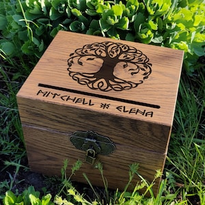 Scatola vichinga, matrimonio vichingo, albero della vita Yggdrasil, scatola di biglietti di nozze, regalo di nozze, regalo per lo sposo, regalo per la damigella d'onore