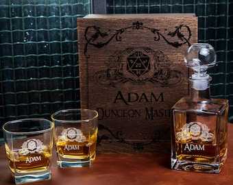 Juego de regalo de decantador de whisky personalizado en caja de madera, vasos de monograma Game Master