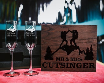 Personalized Hiking Couple Wedding Champagne Flutes, Engraved Toasting Glasses