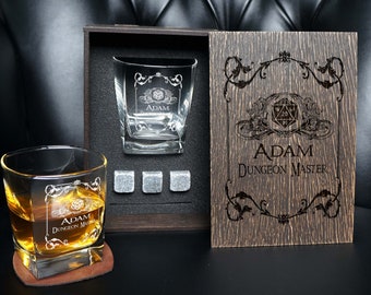 Set de regalo de whisky personalizado Game Master en caja de madera, regalo para padrinos de boda
