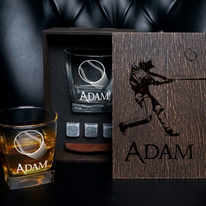 Baseball whiskey glass set, Personalized baseball gifts for men, Christmas gift for dad whiskey glasses gift for husband best man gift