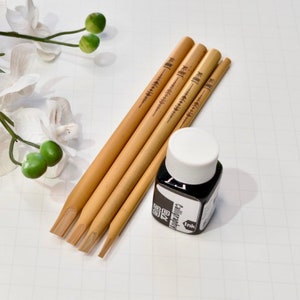 Set Kalligraphie-Füllfederhalter Qalam für Arabisch, Farsi, Hebräisch, Urdu etc. 4 Stück mit einer 30 ml Spezialtinte für alle Arten der Kalligraphie