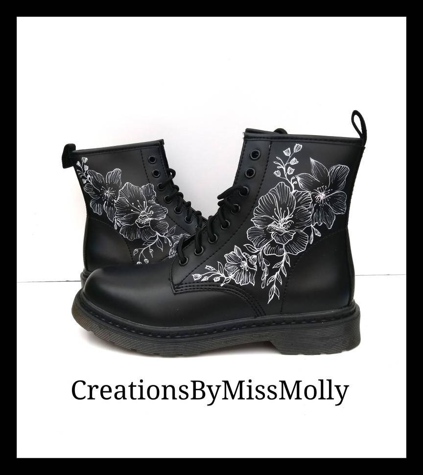 Zwart witte bloem Dr martens boho chic boho veter - Etsy Nederland